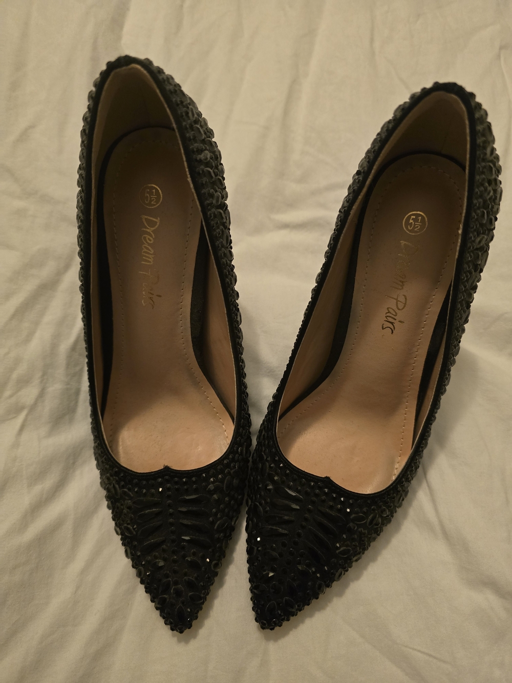 Dream Pairs Black Beaded Pointed Toe Heels